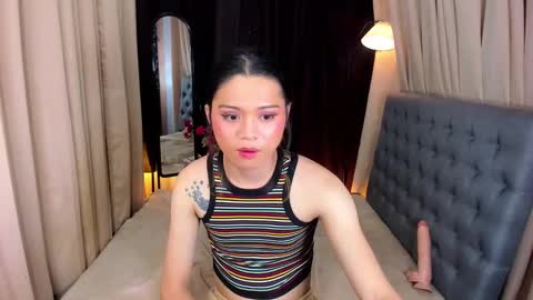 Snapshot of unforgetableasiancock chatting on January 21, 2025, 5:30 pm unforgetableasiancock online show from January 21, 2025, 5:30 pm