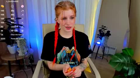 Snapshot of unicent chatting on February 23, 2025, 11:36 pm Call me Mira  thumbs up its make me happy online show from February 23, 2025, 11:36 pm