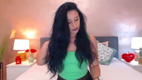 Andreea online show from February 11, 2025, 8:37 am