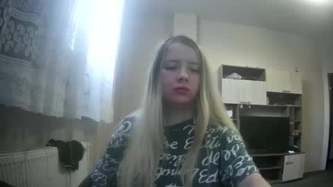 Snapshot of universeemily chatting on October 20, 2025, 8:04 am UniverseEmily online show from October 20, 2025, 8:04 am