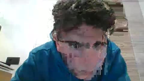 Snapshot of unknownuser414606 chatting on March 12, 2025, 6:18 am unknownuser414606 online show from March 12, 2025, 6:18 am