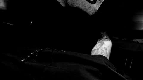 Snapshot of unlitimnaughty_ chatting on January 20, 2025, 9:35 am unlitimnaughty_ online show from January 20, 2025, 9:35 am