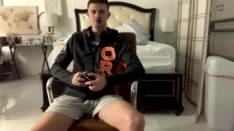 Snapshot of unverifiedbwc chatting on February 10, 2025, 8:00 pm Stepbro online show from February 10, 2025, 8:00 pm