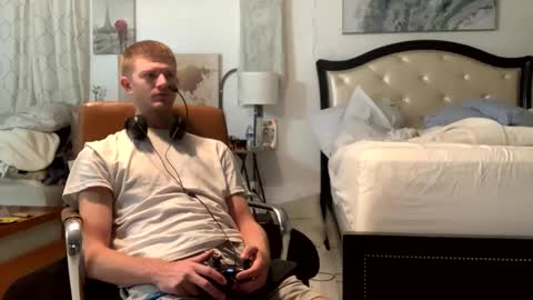 Snapshot of unverifiedbwc chatting on February 15, 2025, 6:44 am Stepbro online show from February 15, 2025, 6:44 am