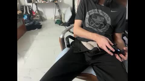 Snapshot of unverifiedbwc chatting on February 28, 2025, 2:53 pm Stepbro online show from February 28, 2025, 2:53 pm