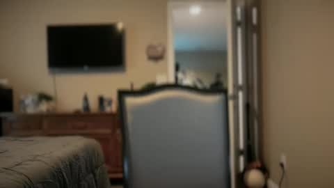 Snapshot of unverifiedbwc chatting on September 24, 2025, 10:46 pm Stepbro online show from September 24, 2025, 10:46 pm