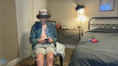 Snapshot of unverifiedbwc chatting on October 12, 2025, 12:20 am Stepbro online show from October 12, 2025, 12:20 am