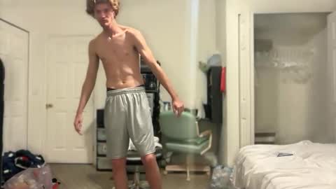 Snapshot of unverifiedbwc chatting on November 12, 2025, 11:58 pm Stepbro online show from November 12, 2025, 11:58 pm