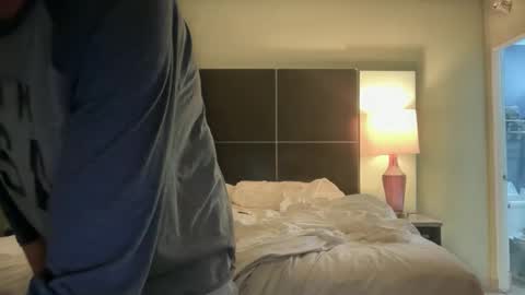 Snapshot of unverifiedbwc chatting on November 19, 2025, 10:04 am Stepbro online show from November 19, 2025, 10:04 am