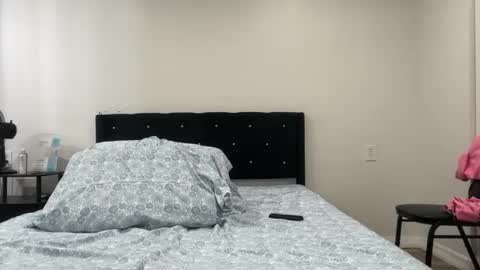 Snapshot of unverifiedbwc chatting on November 24, 2025, 11:54 am Stepbro online show from November 24, 2025, 11:54 am