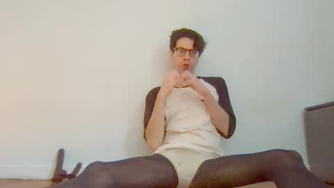 deaf mute boy online show from October 22, 2025, 6:51 pm