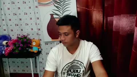 Snapshot of ur_pinoydave chatting on January 25, 2025, 7:39 pm Dave online show from January 25, 2025, 7:39 pm