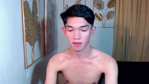 urasian_john20 online show from December 18, 2025, 5:57 am