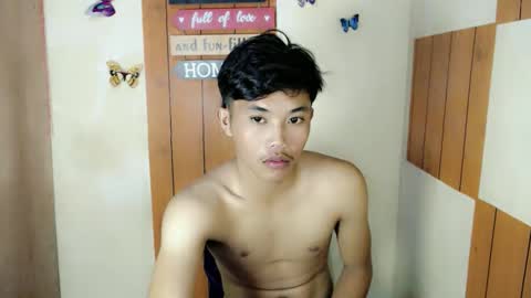 Snapshot of urasian_jomarie chatting on September 12, 2025, 1:22 pm urasian_jomarie online show from September 12, 2025, 1:22 pm