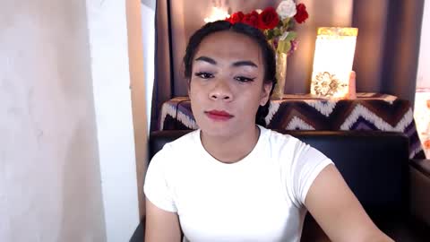 Olivia online show from February 12, 2025, 6:19 pm