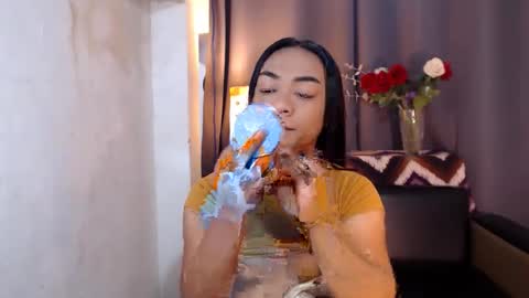 Olivia online show from February 16, 2025, 10:43 am