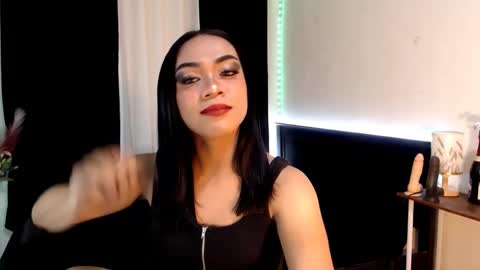 Olivia online show from February 22, 2025, 3:03 pm