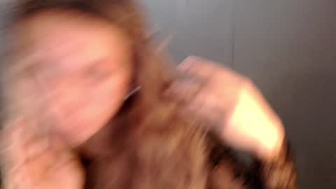Snapshot of urasian_slut_yana chatting on January 20, 2025, 10:51 am yana online show from January 20, 2025, 10:51 am