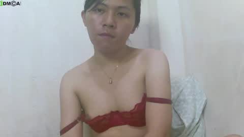 Snapshot of urasianlover69x chatting on January 8, 2025, 9:21 am rai online show from January 8, 2025, 9:21 am