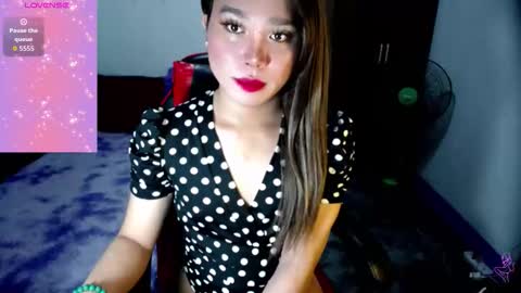 KENDRA online show from November 9, 2025, 2:10 am