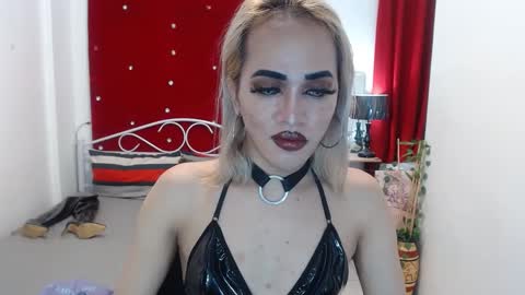 Snapshot of urcumgirlasiants chatting on February 16, 2025, 3:59 pm KENDALL online show from February 16, 2025, 3:59 pm