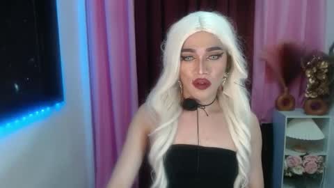 Snapshot of urcumgirlasiants chatting on October 16, 2025, 5:47 pm KENDALL online show from October 16, 2025, 5:47 pm