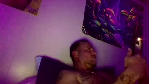 Snapshot of urdaddy875867 chatting on December 28, 2024, 8:16 am urdaddy875867 online show from December 28, 2024, 8:16 am