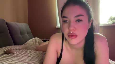 Snapshot of urdevilbaby chatting on February 12, 2025, 8:06 am Margo online show from February 12, 2025, 8:06 am