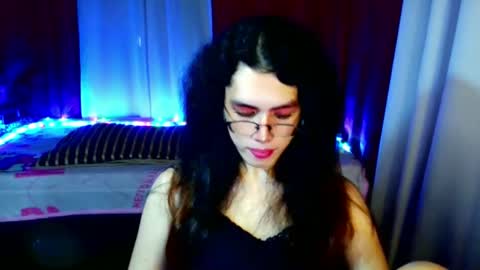 Snapshot of urdreamfilipina chatting on January 22, 2025, 12:27 am urdreamfilipina online show from January 22, 2025, 12:27 am