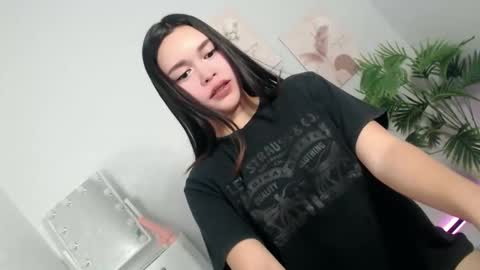 Snapshot of ure_asiancockgirl07 chatting on October 20, 2025, 10:16 am Bretesh online show from October 20, 2025, 10:16 am