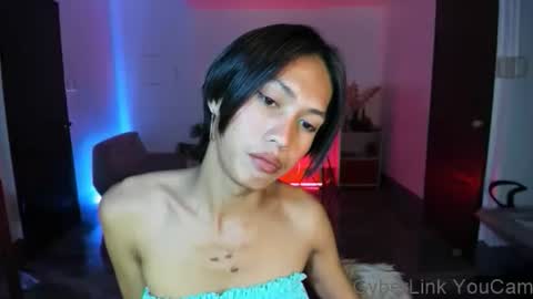 Snapshot of urfavouriteaddiction chatting on September 30, 2025, 3:17 pm Rianne online show from September 30, 2025, 3:17 pm