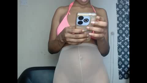 Snapshot of urflirtydoll chatting on February 11, 2025, 12:06 am urflirtydoll online show from February 11, 2025, 12:06 am