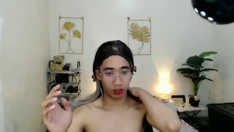 Snapshot of urguy_habibi chatting on October 28, 2025, 3:36 pm Bib online show from October 28, 2025, 3:36 pm