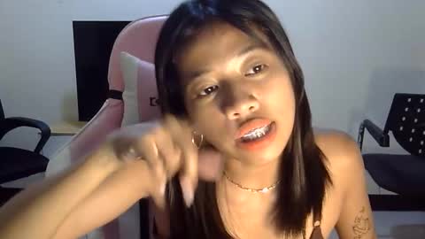 Snapshot of urhayumi_slut chatting on October 26, 2025, 7:47 am urhayumi_slut online show from October 26, 2025, 7:47 am