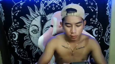 Snapshot of urhot_joshxx chatting on March 6, 2025, 2:51 pm Josh online show from March 6, 2025, 2:51 pm