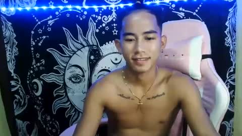 Snapshot of urhot_joshxx chatting on March 11, 2025, 2:29 pm Josh online show from March 11, 2025, 2:29 pm