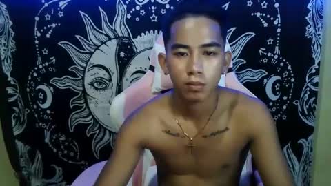 Snapshot of urhot_joshxx chatting on March 12, 2025, 2:12 pm Josh online show from March 12, 2025, 2:12 pm