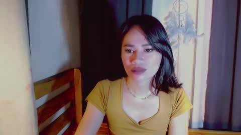 urlovely_che online show from November 6, 2025, 10:10 pm