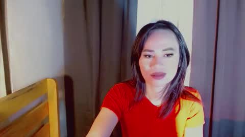 urlovely_che online show from November 8, 2025, 12:22 am