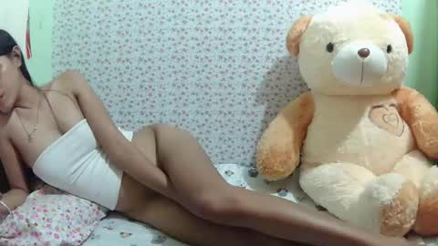 Snapshot of urmorenasexygirl4u chatting on November 8, 2025, 1:33 pm It me SHELLA online show from November 8, 2025, 1:33 pm