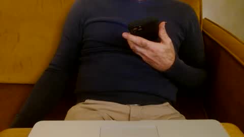 Snapshot of uropportunity chatting on October 19, 2025, 6:08 pm Dutchsoftie online show from October 19, 2025, 6:08 pm