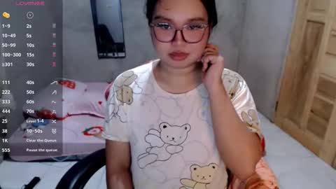 Snapshot of urpinayslutxxx chatting on November 10, 2025, 4:06 pm Jane online show from November 10, 2025, 4:06 pm