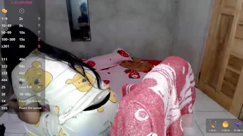 Snapshot of urpinayslutxxx chatting on November 30, 2025, 4:38 am Jane online show from November 30, 2025, 4:38 am