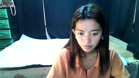 Snapshot of urtinypinay chatting on December 27, 2024, 5:52 am urtinypinay online show from December 27, 2024, 5:52 am