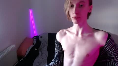 Snapshot of usuck364662 chatting on January 23, 2025, 6:28 am Excuse me online show from January 23, 2025, 6:28 am