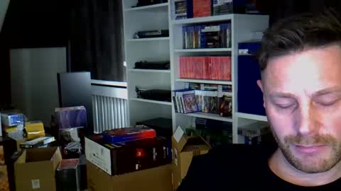 uwvvlvip online show from December 15, 2025, 12:15 am