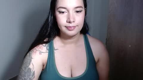 Snapshot of v_vennus chatting on September 22, 2025, 4:36 am Vennus online show from September 22, 2025, 4:36 am