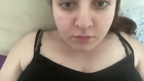 Vanessa online show from November 22, 2025, 6:45 am