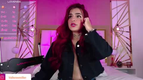 Snapshot of vaaleriee_miller_ chatting on October 30, 2025, 5:46 pm valeriee miller online show from October 30, 2025, 5:46 pm