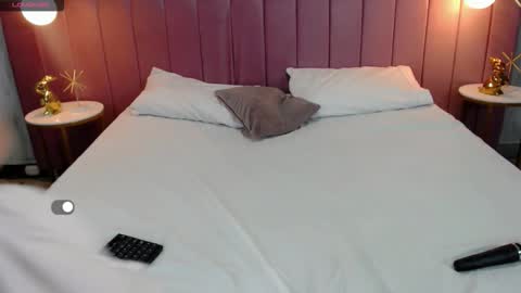 Snapshot of vaaleriee_miller_ chatting on December 1, 2025, 11:26 am valeriee miller online show from December 1, 2025, 11:26 am